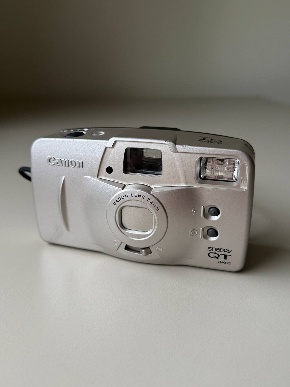 Canon Snappy QT Date 35mm Point & Shoot Film Camera 32mm Lens 90s Japan WORKS
